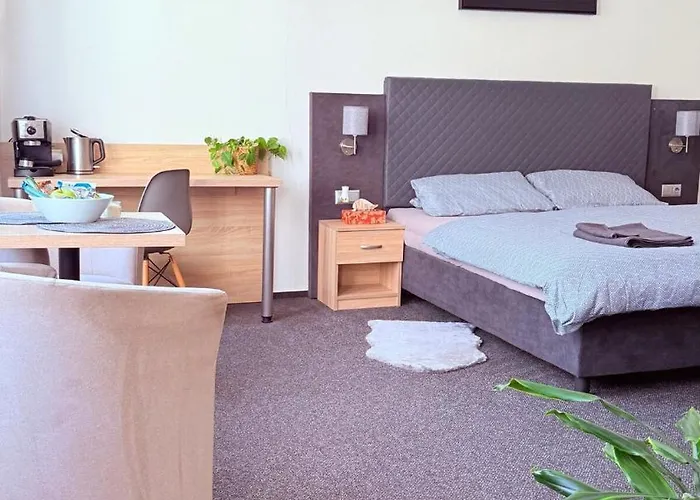 Nove Utulne V Srdci Mesta Apartment *