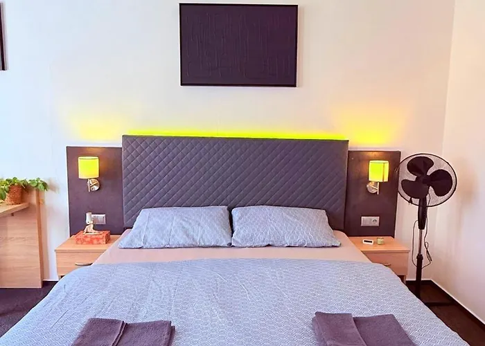 Nove Utulne V Srdci Mesta * Plzen