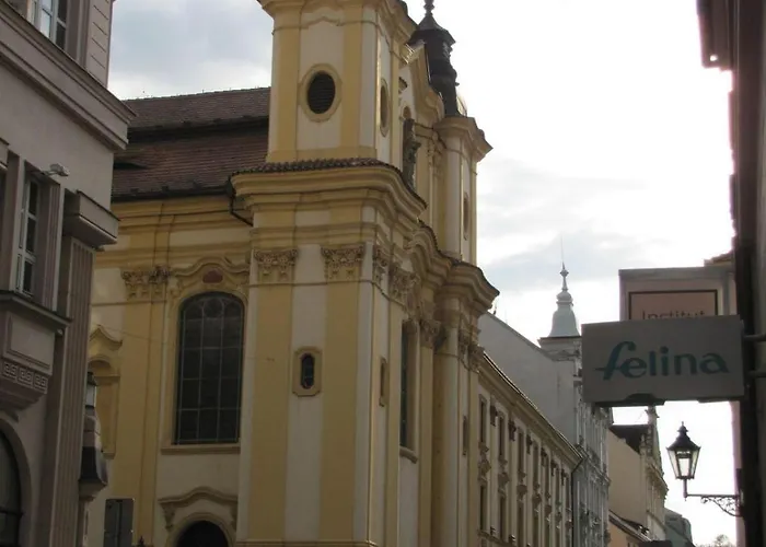 Nove Utulne V Srdci Mesta * Plzen